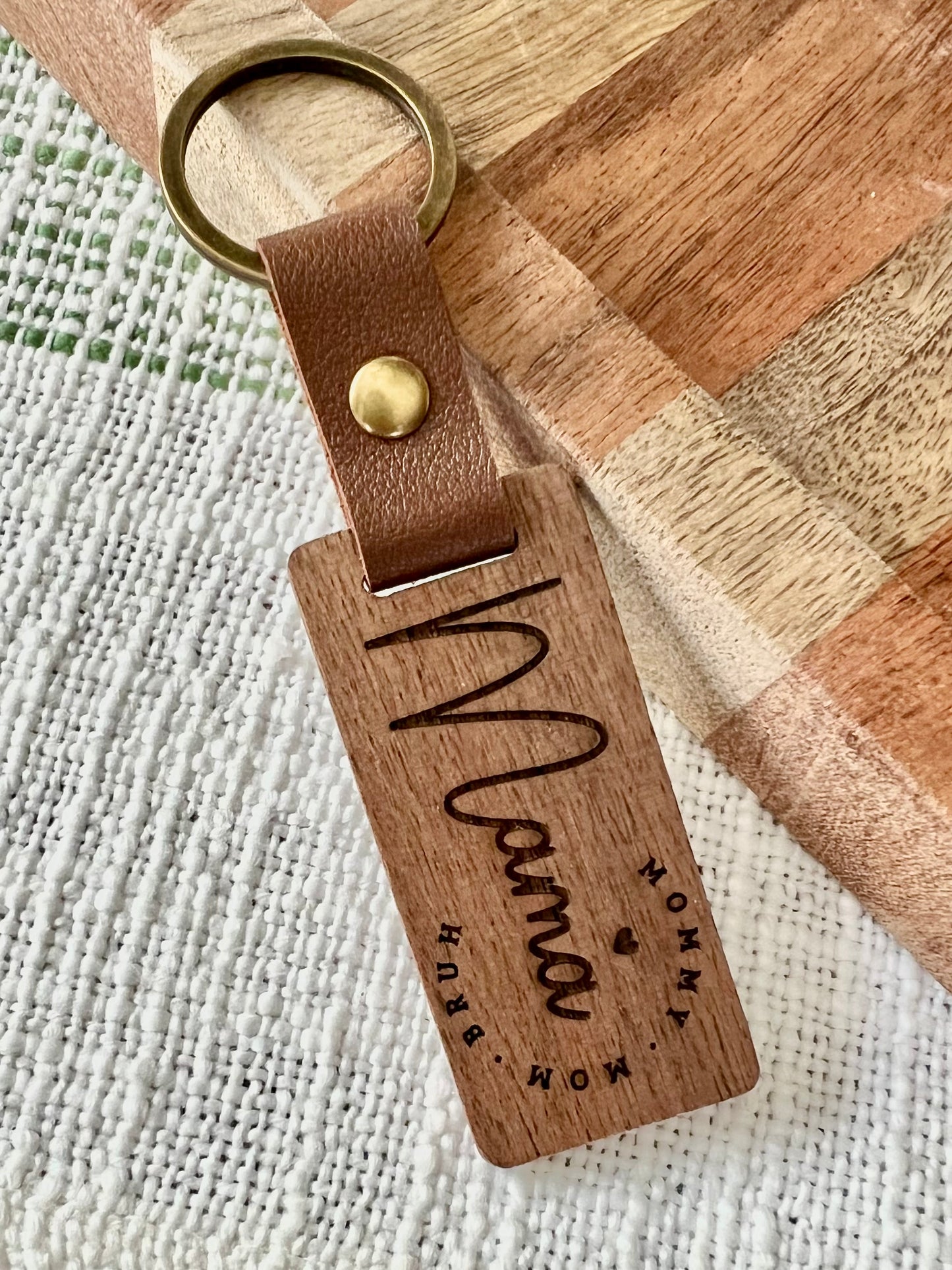 Mama Keychain