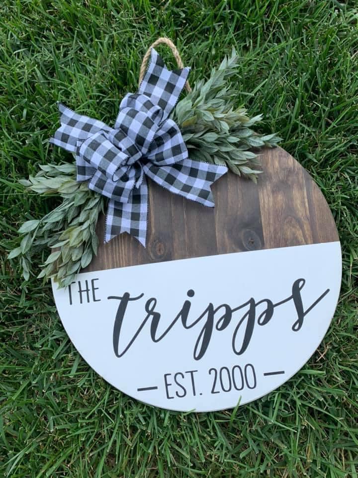 Personalized Wedding Gift Last Name Sign Round