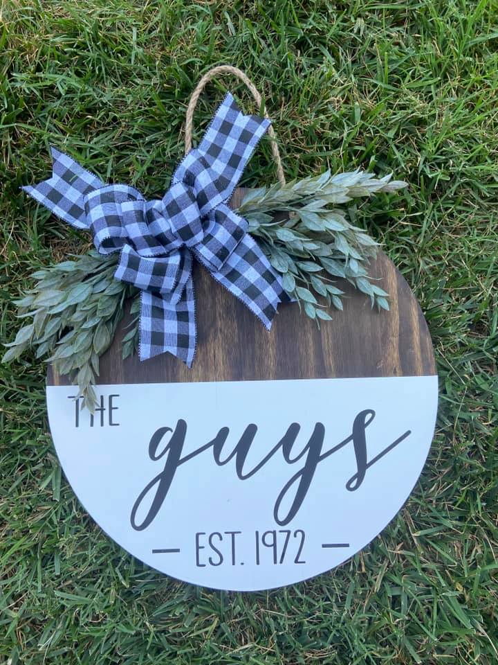 Personalized Wedding Gift Last Name Sign Round